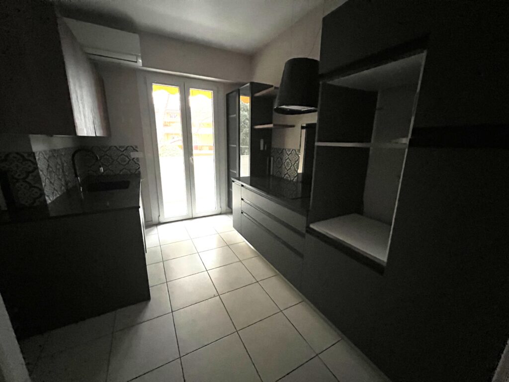 Domain with pool near beaches/MONACO ISM Property