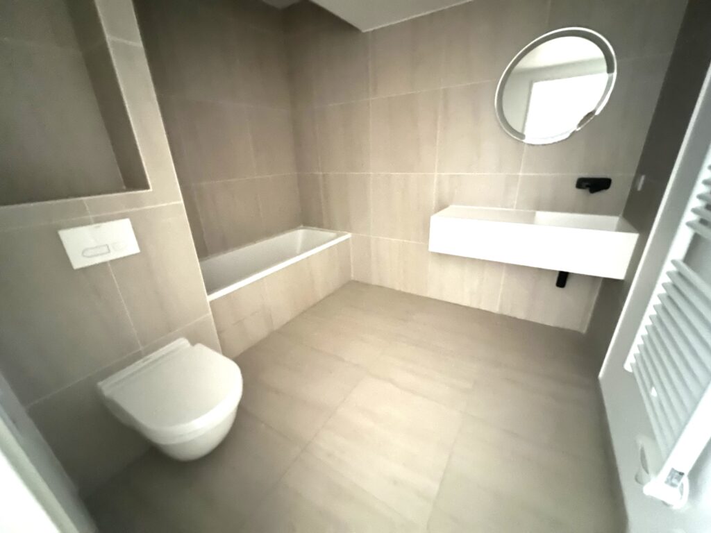 Roof terrace, border Monaco ISM Property