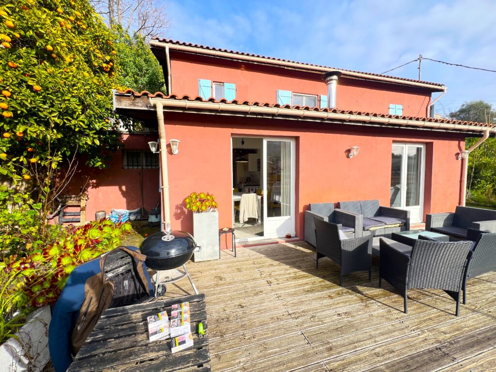 Vue , calme , Borrigo ISM Property