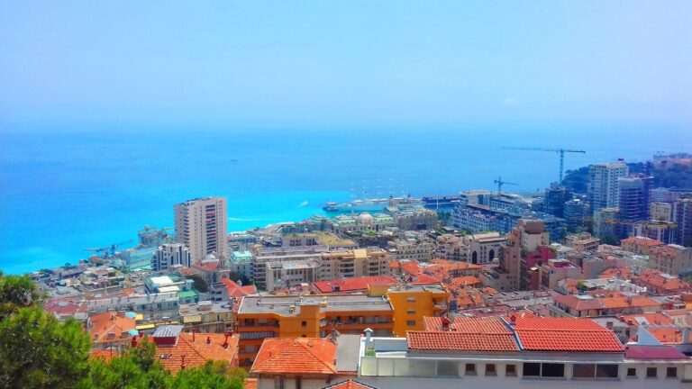 Near Monaco border , town center "Riviera Palace" ISM Property