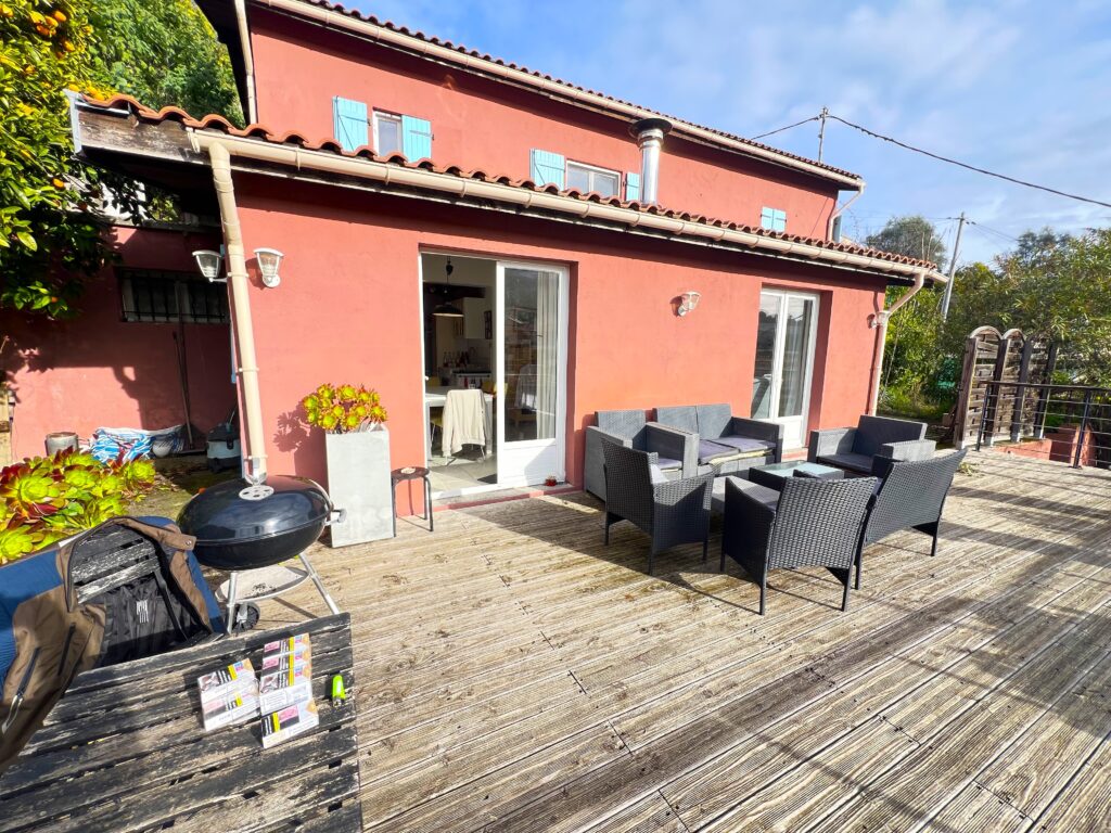 Vue , calme , Borrigo ISM Property