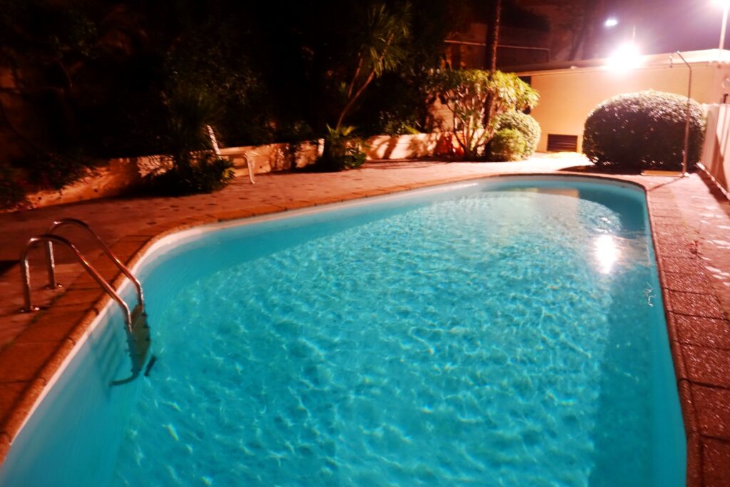 Plage Cabbe a proxité , terrasse ISM Property