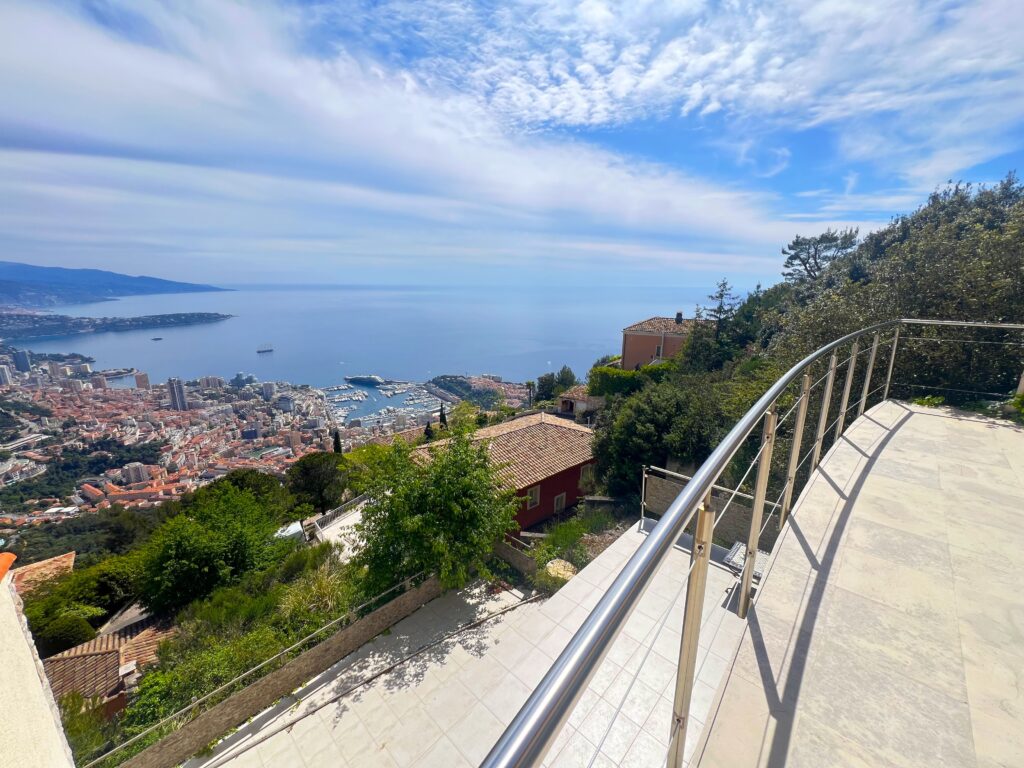 Widok na MONACO, 300m² villa ISM Property