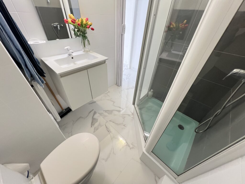 Limitrophe Monaco et la plage