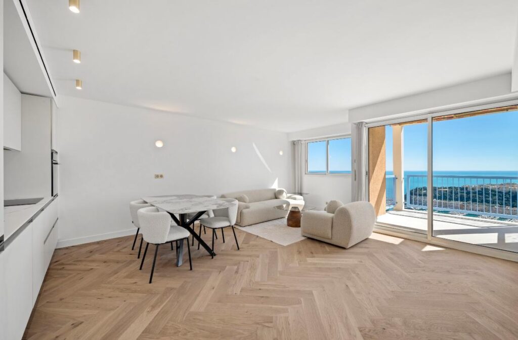 Fantastic sea view , terraces , border MONACO ISM Property