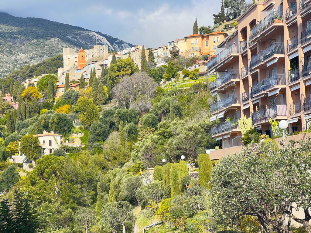 Open view over Monaco, roof level ISM Property