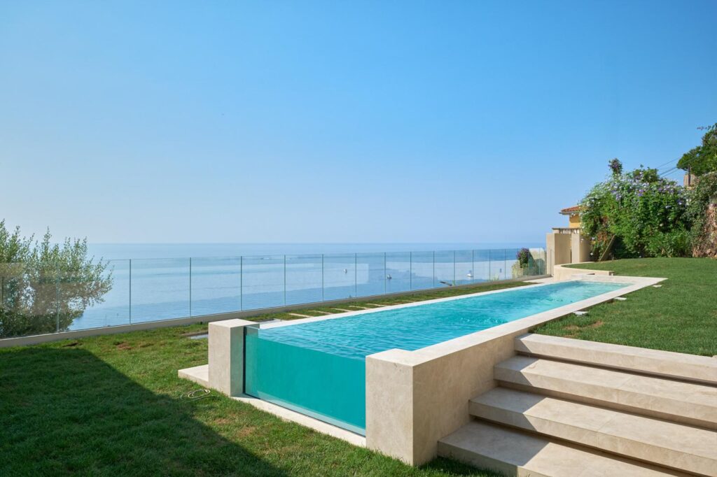 THE BEAST on French Riviera, best localisation ! ISM Property