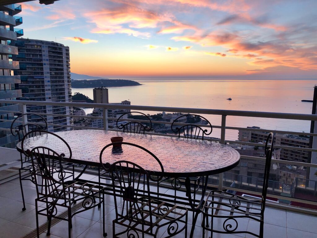 Border MONACO, terrace 60sqm, open sea view ISM Property