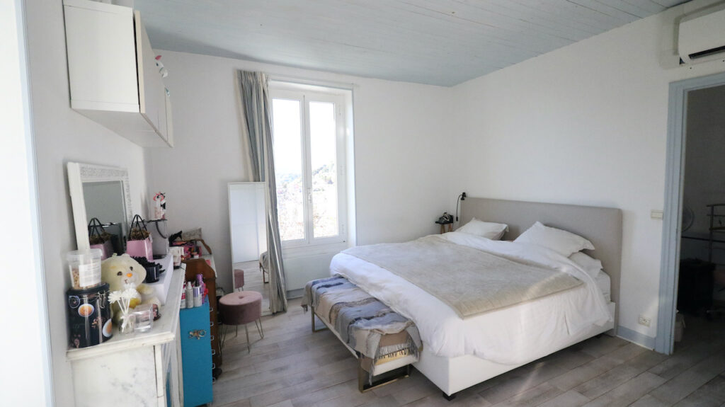 La Turbie , view owe the green hills ISM Property