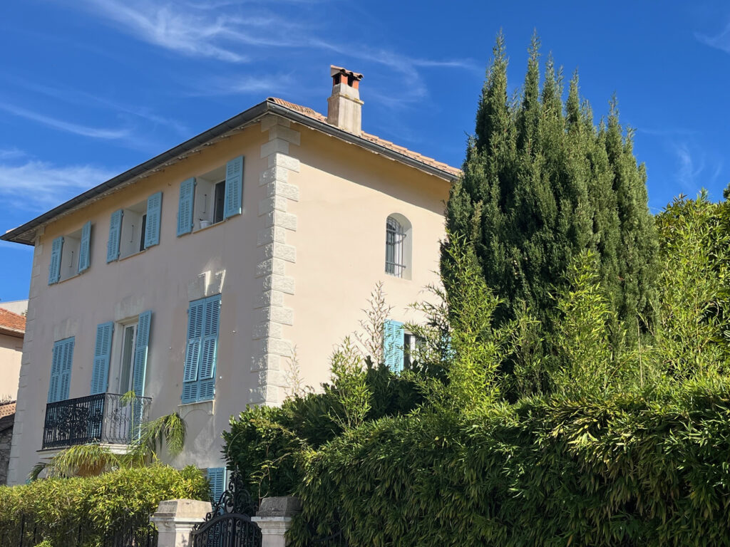 La Turbie , view owe the green hills ISM Property