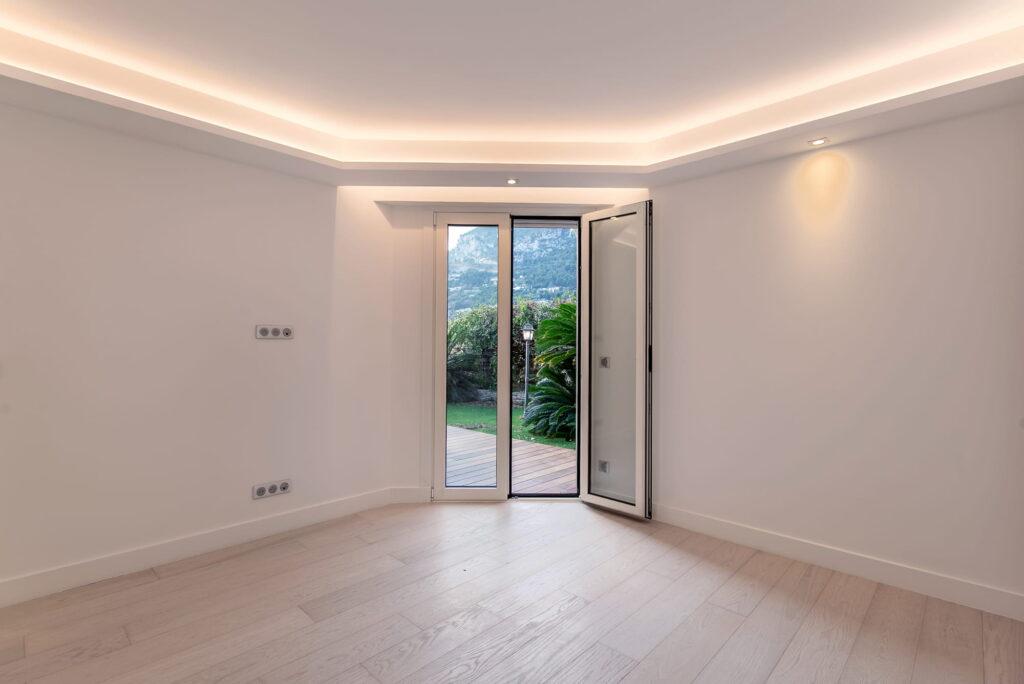 Open sea view and view over Monaco, garden ISM Property