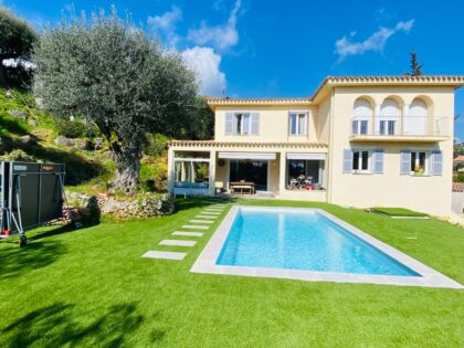 Cap martin, jardin plat, apercu mer , calme ISM Property