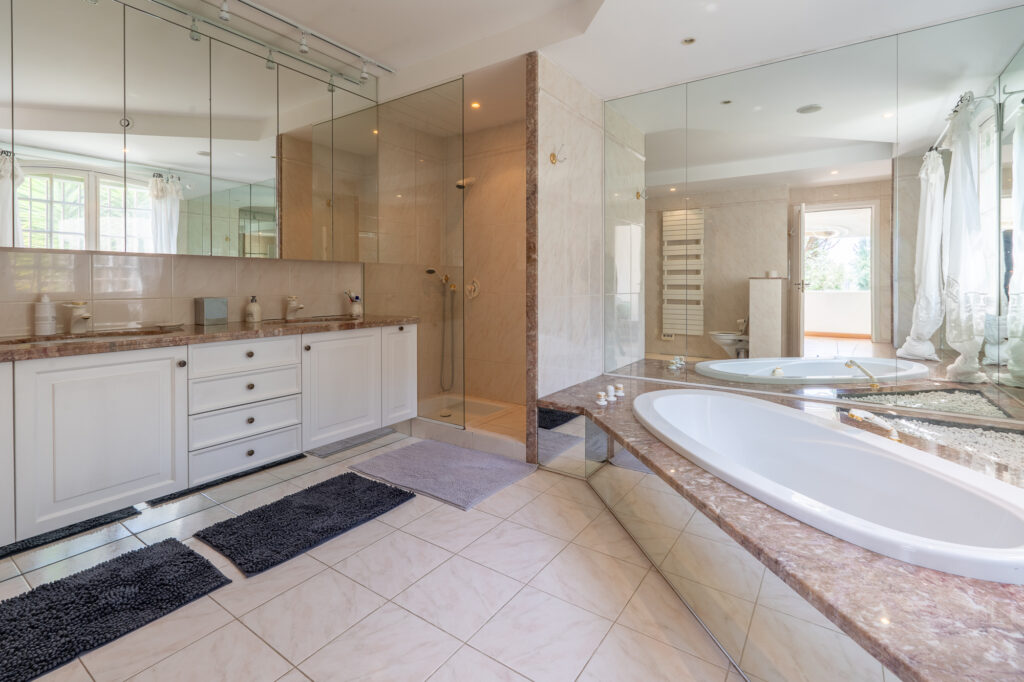 Proche Monaco, basse La Turbie, jardin plat ISM Property