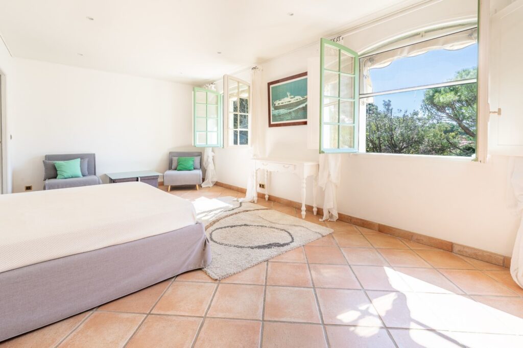 Proche Monaco, basse La Turbie, jardin plat ISM Property